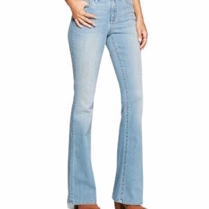 White House Black Market (WHBM) Jeans — Size 6R — “Noir” — Light Blue Wash — EUC